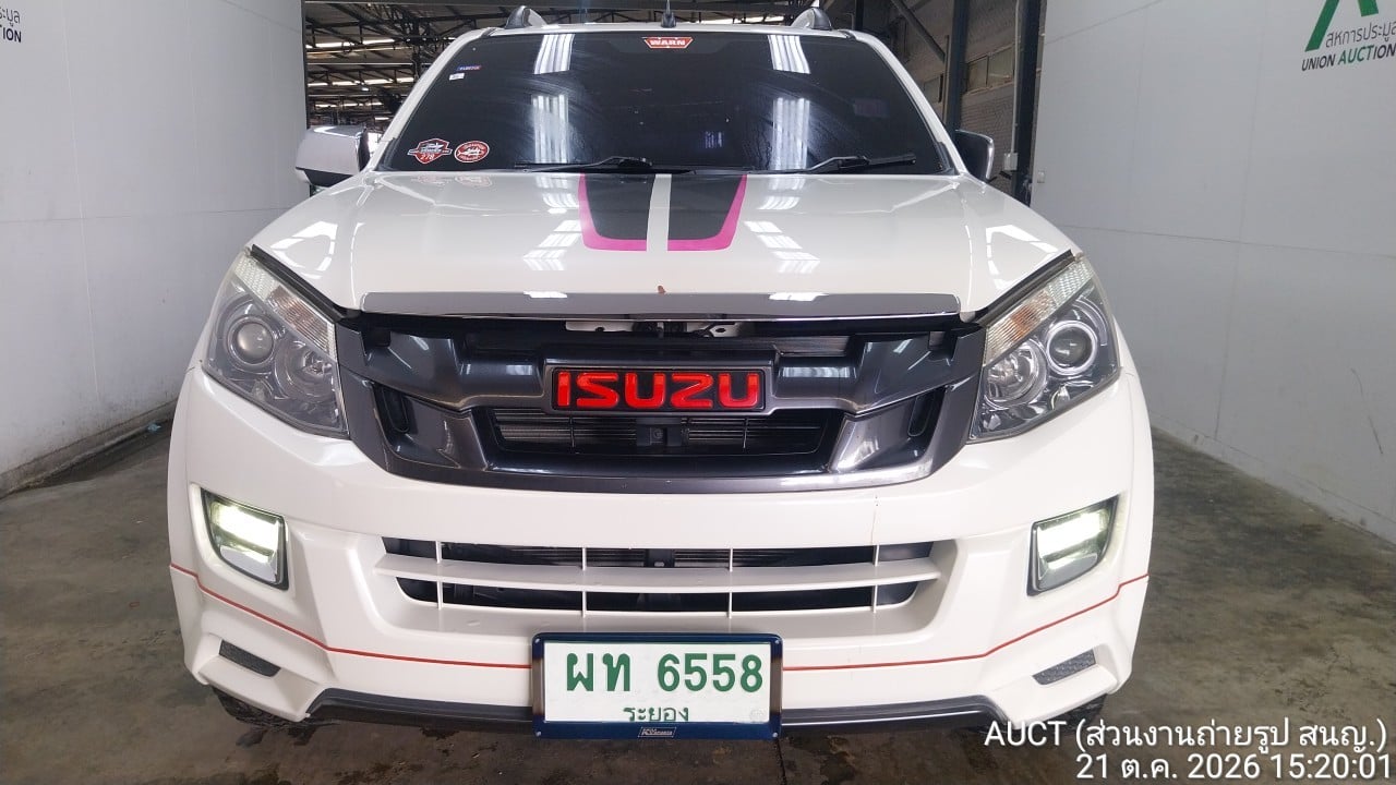 ISUZ ISUZ073 SPACECAB 2.5 Hi-Lander X-Series Z MT (VGS) 2015