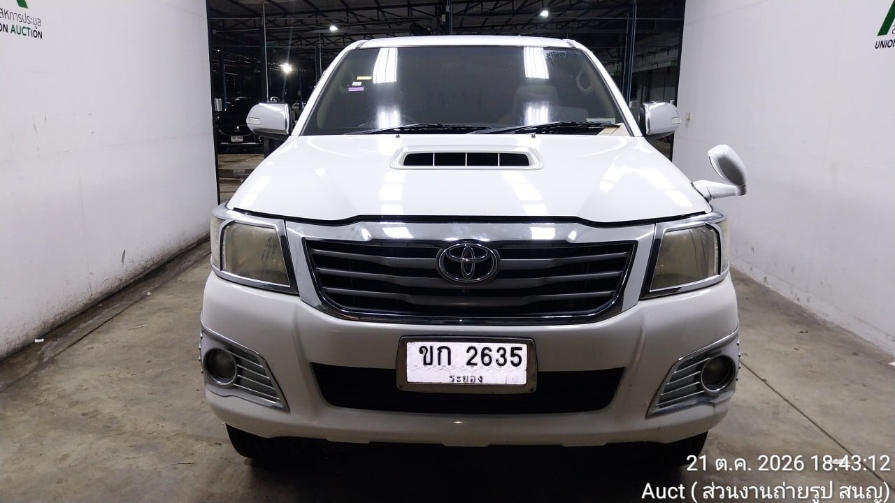TOYO TOYO121 Dual Cab 2.5 Prerunner E MT 2012