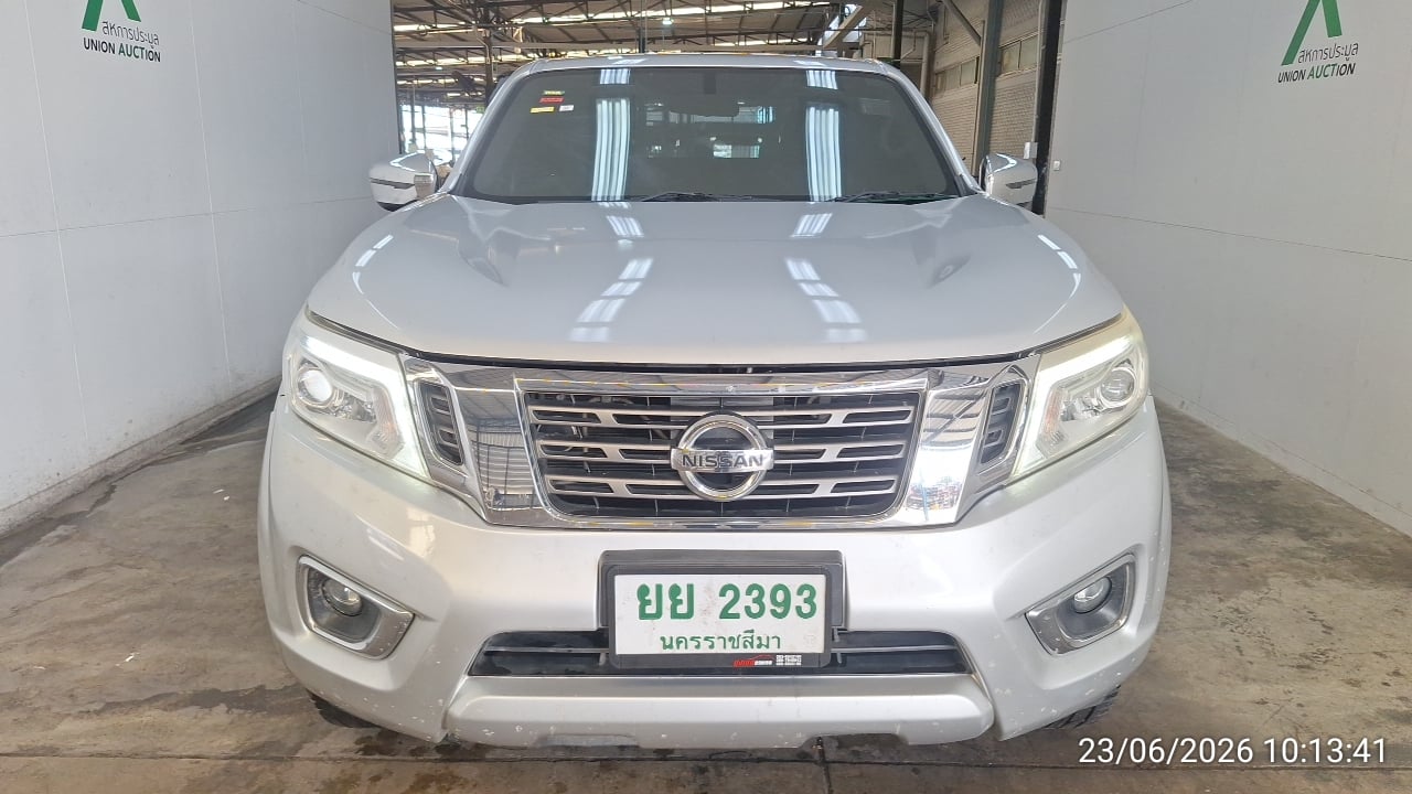 NISS NISS082 Ext. Cab 2.5 Calibre E MT (AB/ABS) 2016