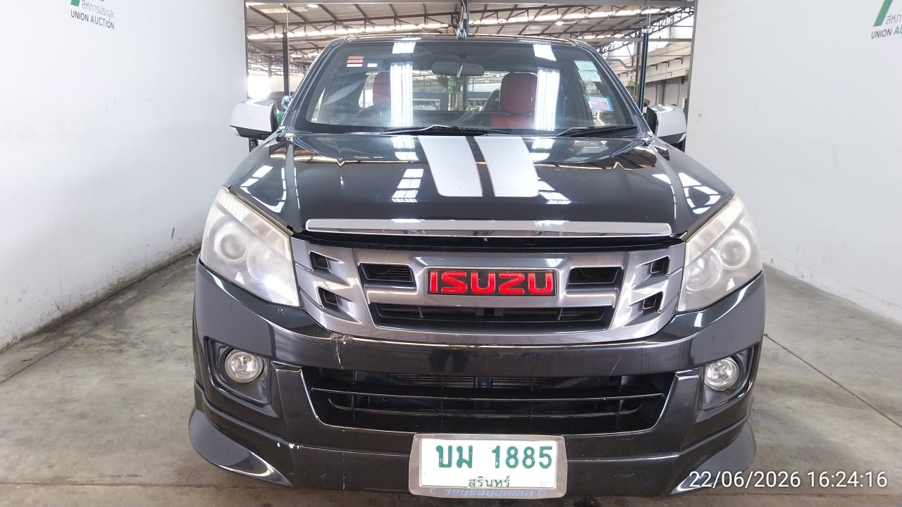 ISUZ ISUZ073 SPACECAB 2.5 X-Series Z MT (VGS) 2013