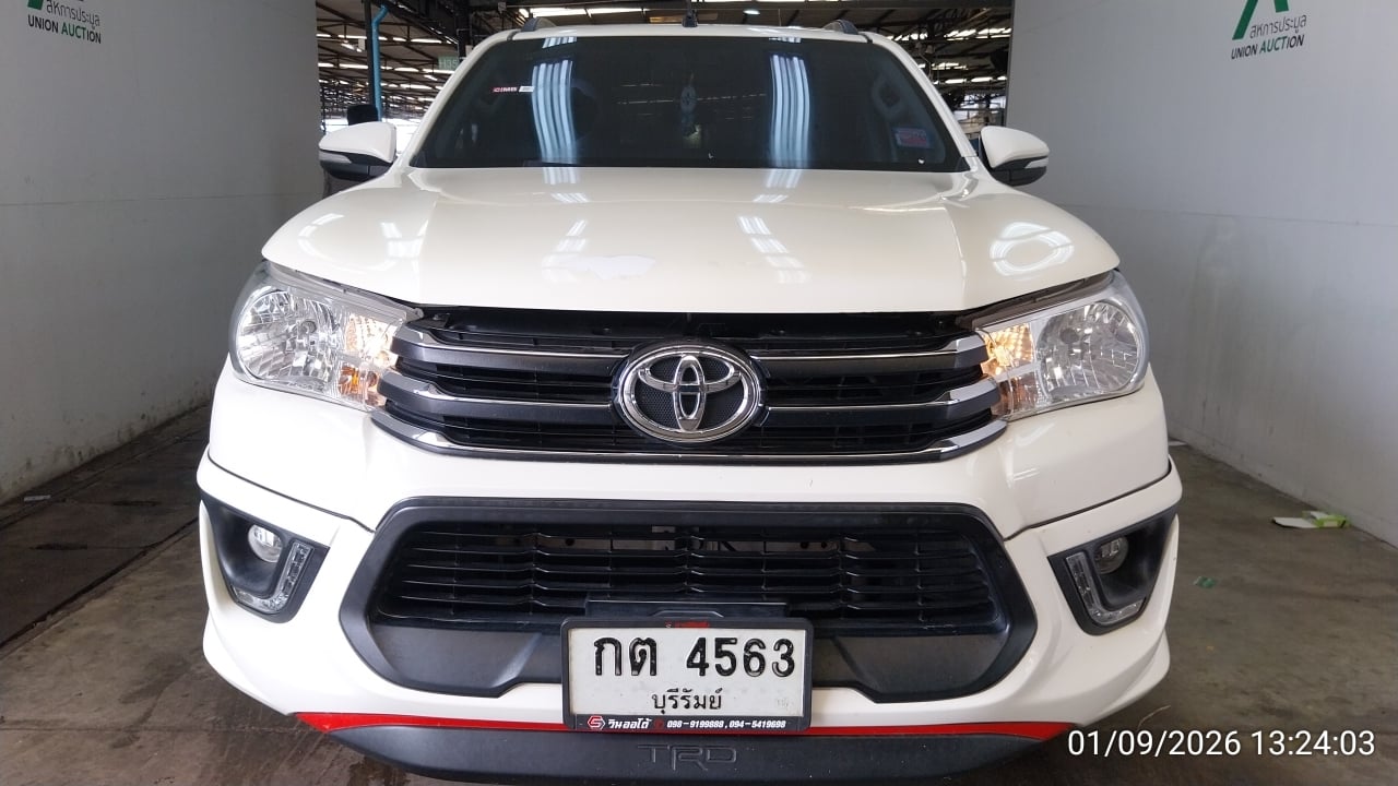 TOYO TOYO120 Dual Cab 2.4 Prerunner TRD Sportivo AT 2016