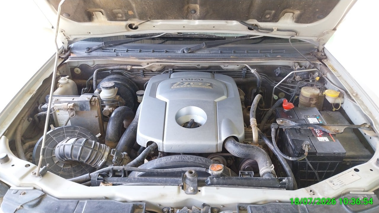 ISUZ ISUZ073 SPACECAB 2.5 Hi-Lander MT 2009