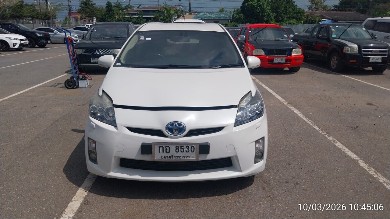 TOYO TOYO081 1.8 Hybrid CVT Hatch 2011