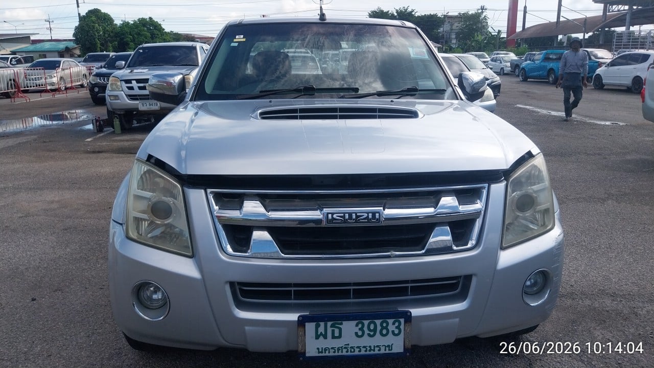 ISUZ ISUZ073 SPACECAB 3.0 Hi-Lander  MT (VGS) (AB/ABS) 2009