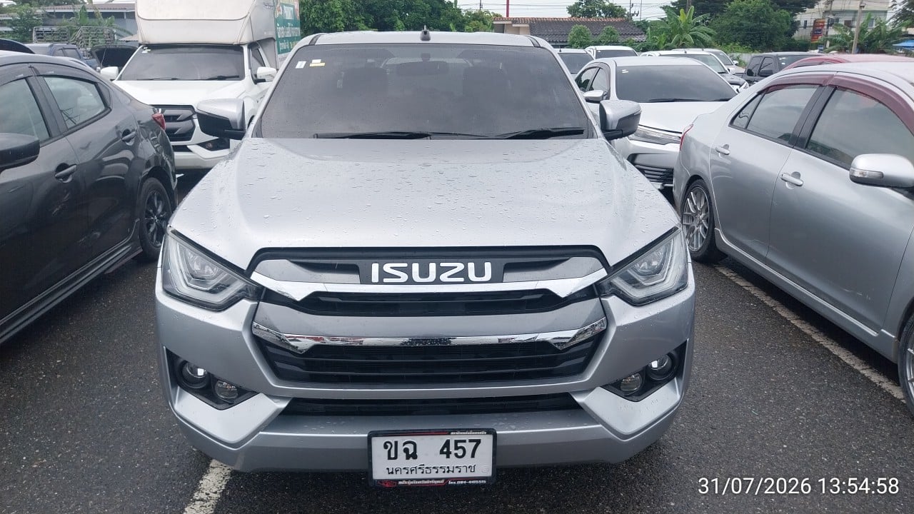 ISUZ ISUZ073 CAB4 1.9 L (DA) MT (AB/ABS) 2023