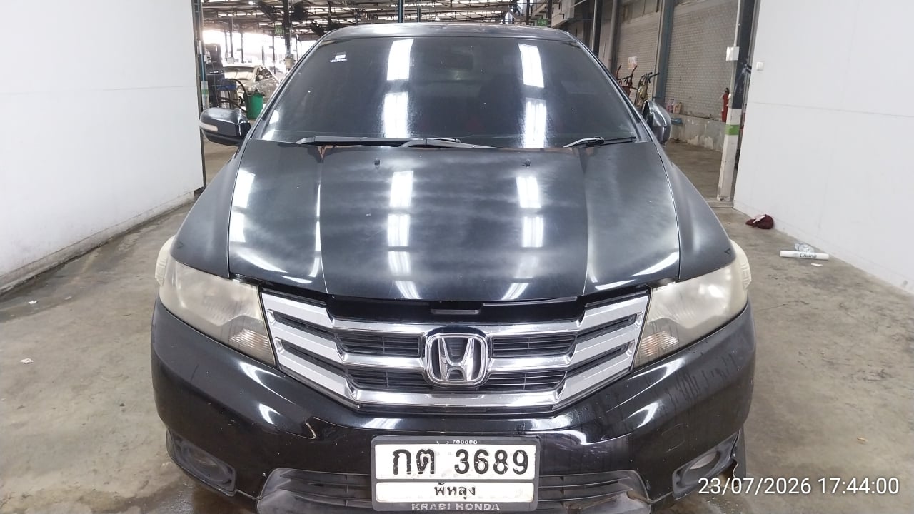 HOND HOND003 1.5 S i-VTEC AT 2013