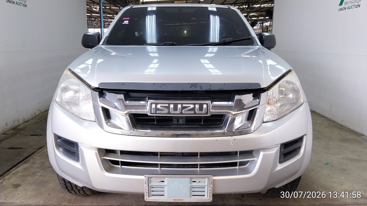 ISUZ ISUZ073 SPARK 2.5 B 4WD MT (VGS) 2014