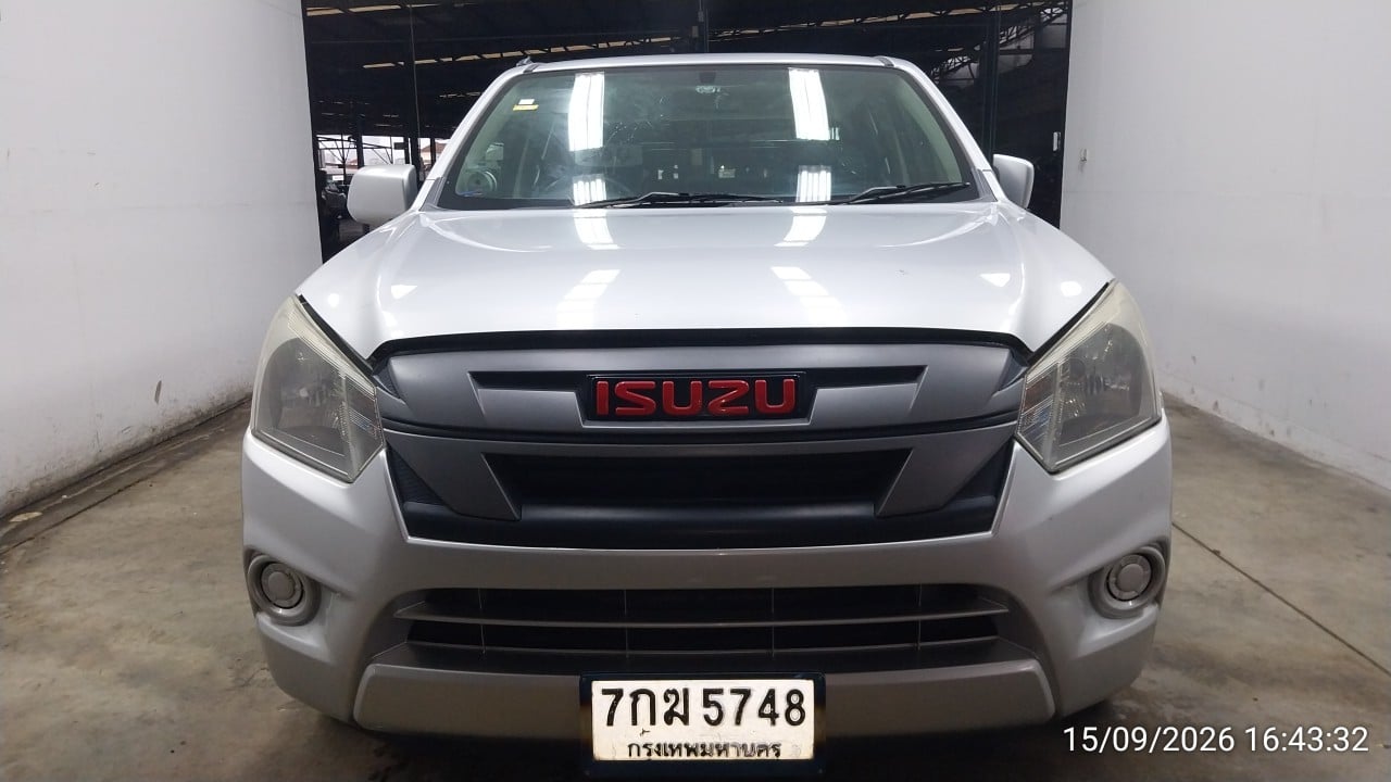 ISUZ ISUZ073 CAB4 1.9 S MT 2018