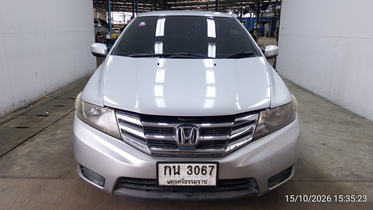 HOND HOND003 1.5 S i-VTEC AT 2012