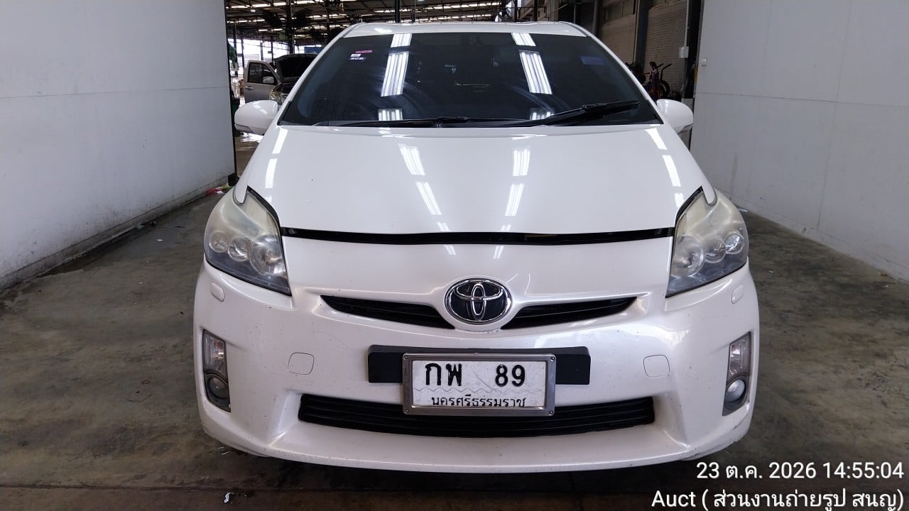 TOYO TOYO081 1.8 Hybrid CVT Hatch 2011