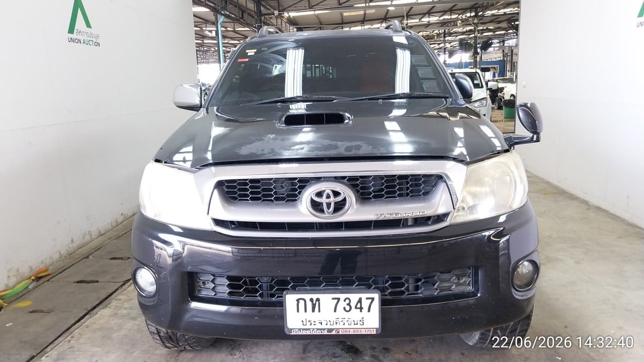 TOYO TOYO121 Dual Cab 2.5 Prerunner E MT (ABS) 2011