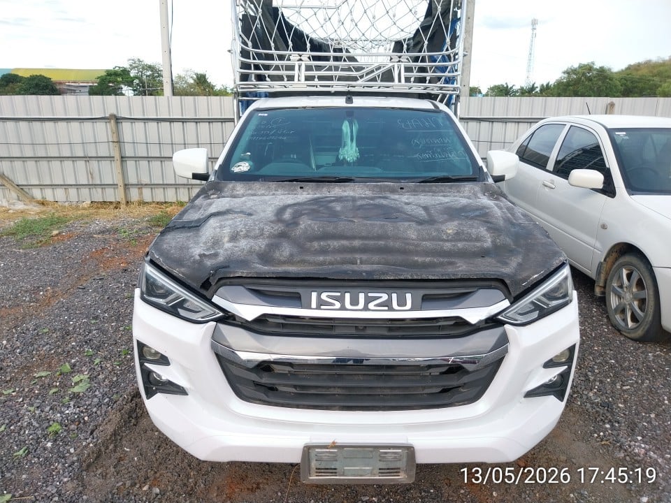 ISUZ ISUZ073 SPARK 3.0 S MT 2022