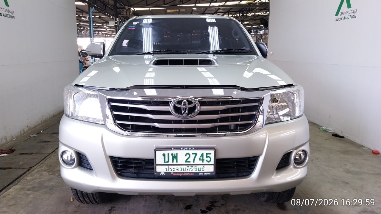 TOYO TOYO121 Smart Cab 2.5 Prerunner E AT 2013