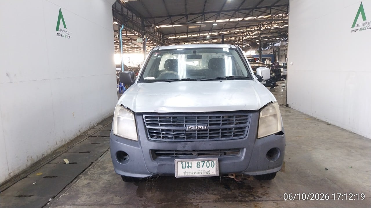 ISUZ ISUZ073 SPARK 2.5 EX  MT 2011