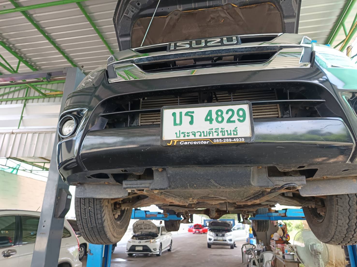 ISUZ ISUZ073 SPACECAB 1.9 L MT 2017