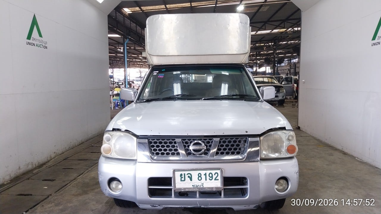 NISS NISS017 Ext. Cab 3.0 ZDi MT 2005