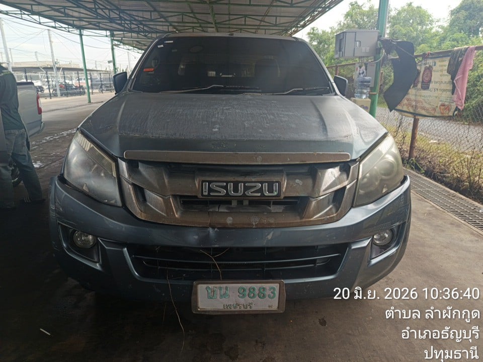 ISUZ ISUZ073 SPACECAB 2.5 Hi-Lander Z MT (VGS,DVD) 2013
