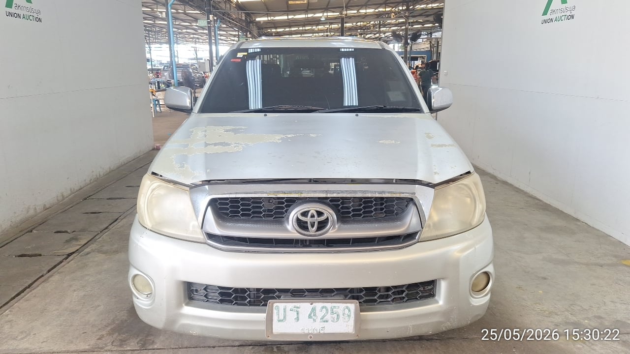 TOYO TOYO121 Smart Cab 2.7 J MT 2011