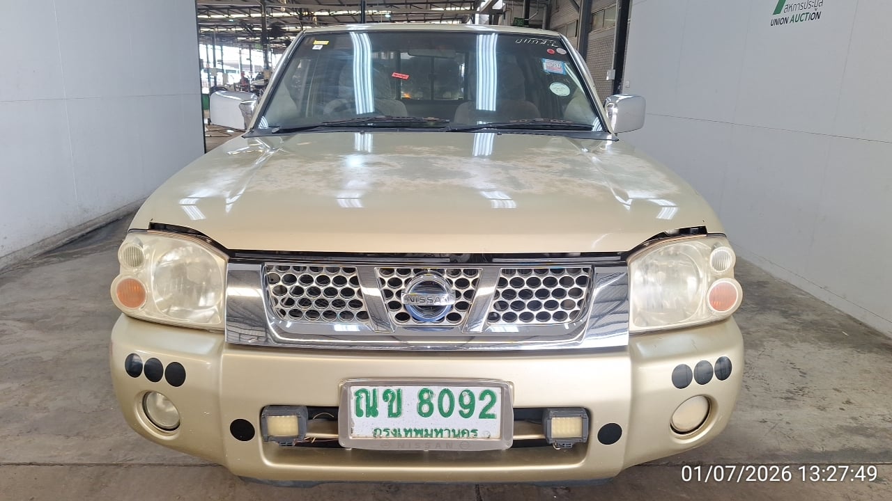 NISS NISS017 Ext. Cab 3.0 ZDi MT 2004