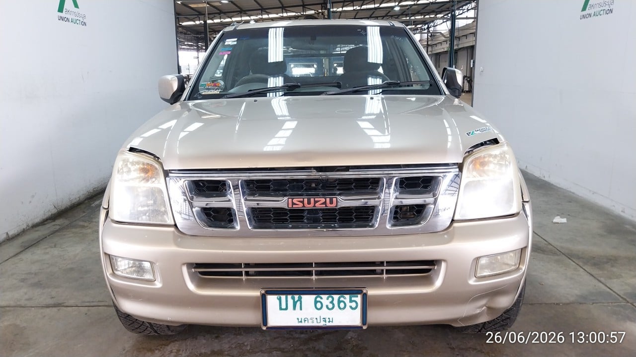 ISUZ ISUZ073 SPACECAB 2.5 SLX MT 2004