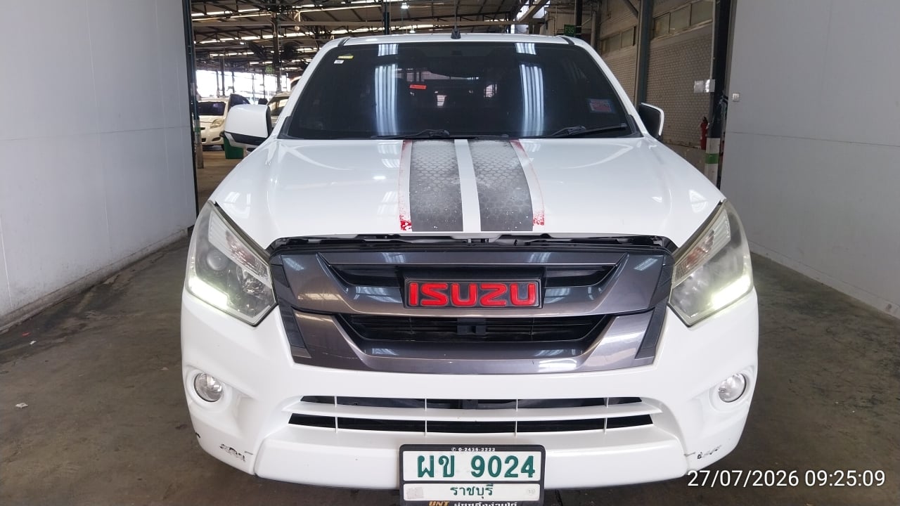ISUZ ISUZ073 SPACECAB 1.9 X-Series Z MT (AB/ABS) 2016