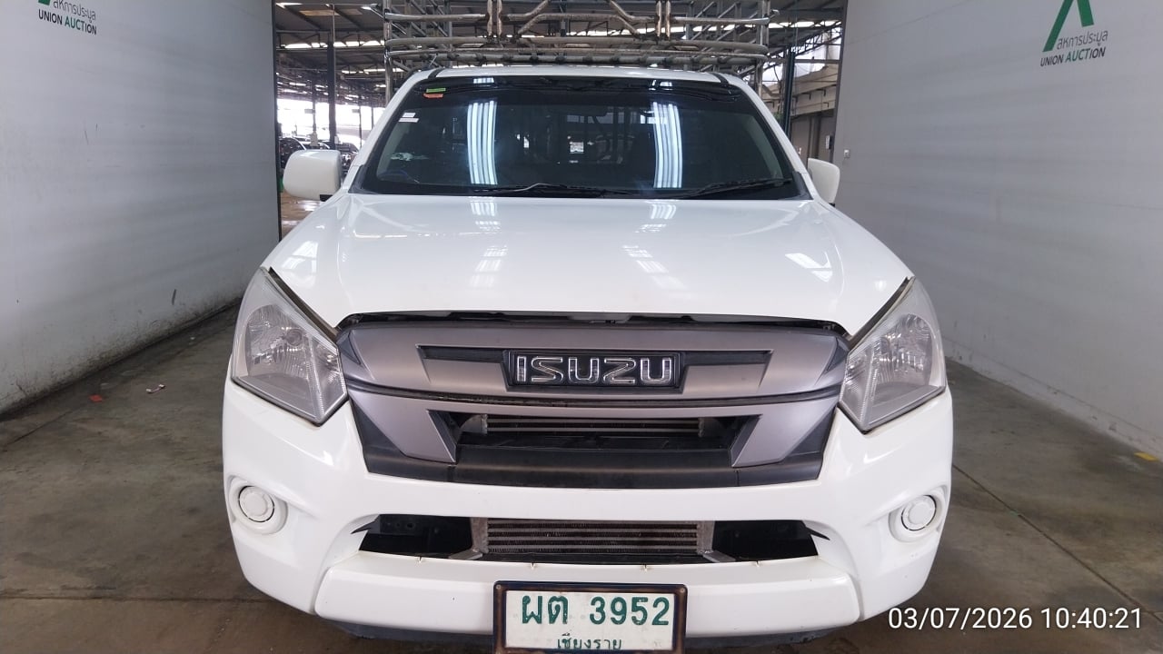 ISUZ ISUZ073 SPARK 3.0 S MT 2019