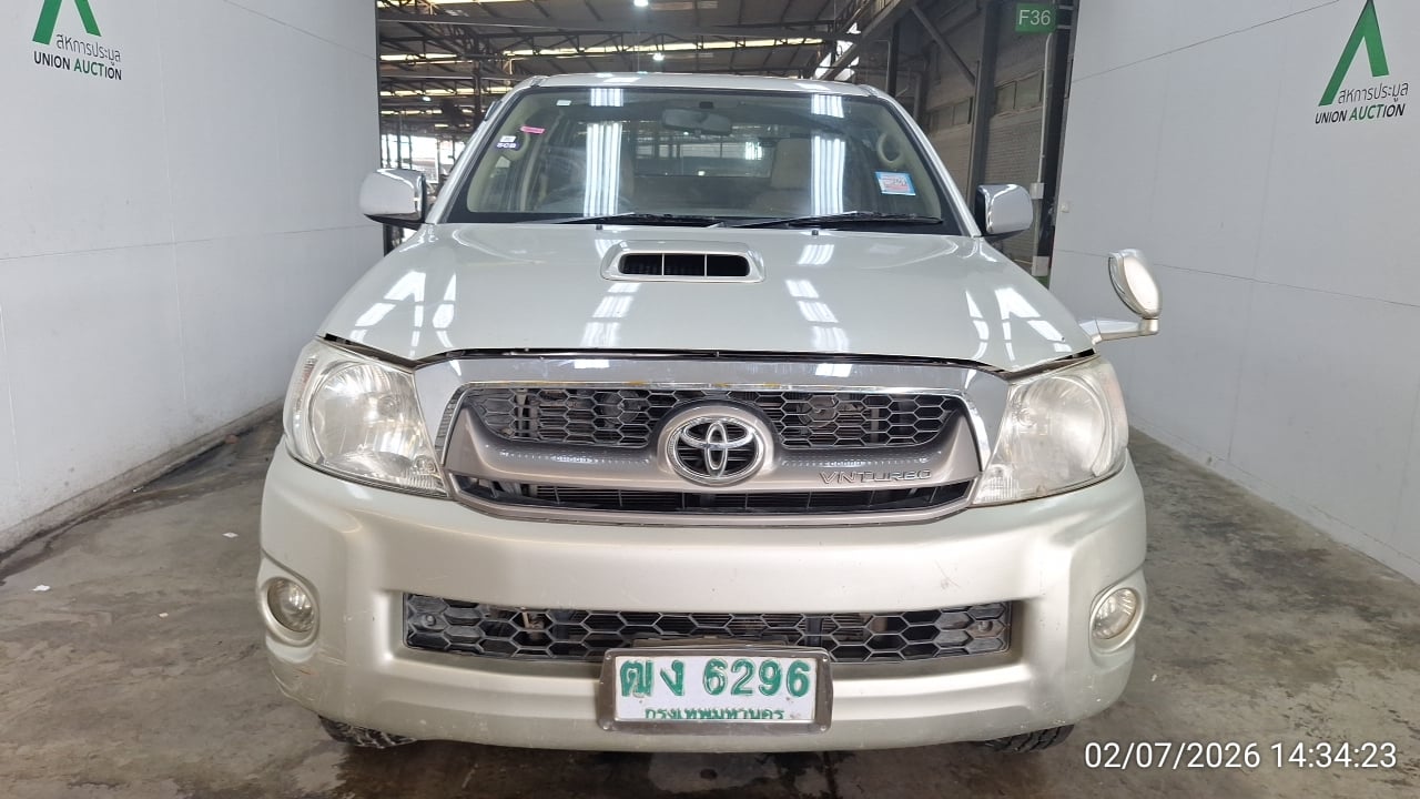 TOYO TOYO121 Smart Cab 2.5 Prerunner E MT 2011