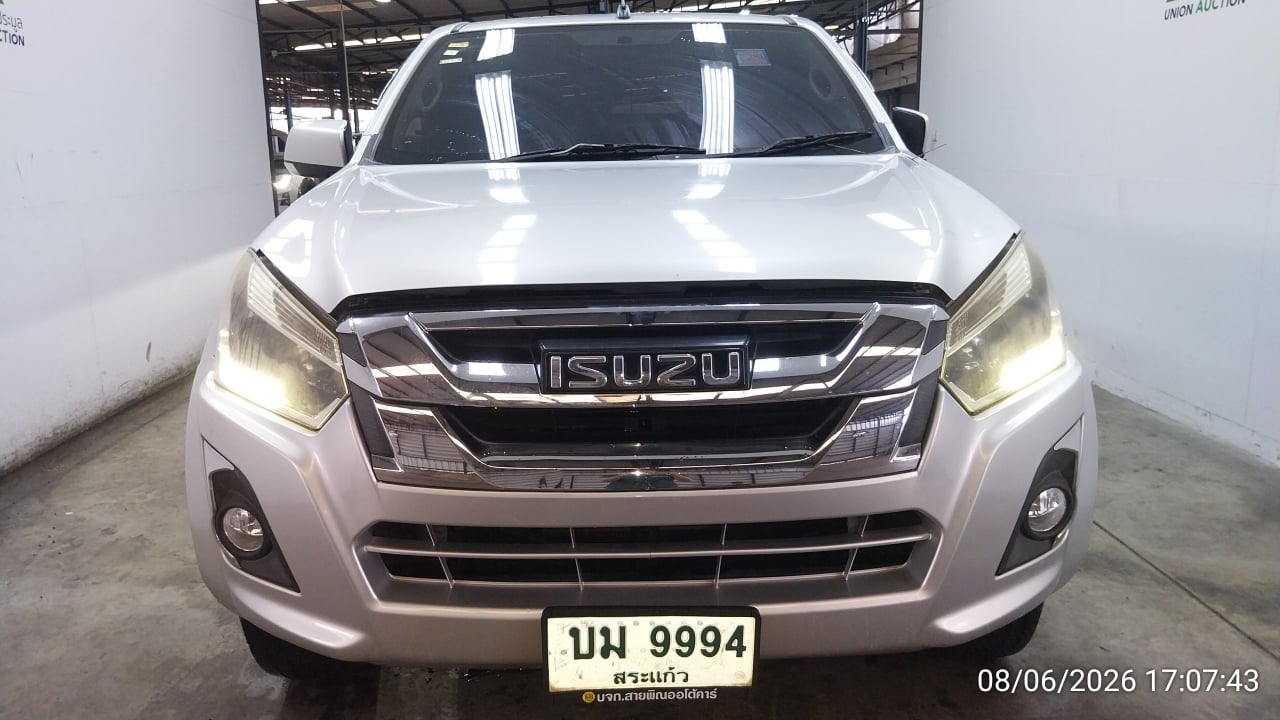 ISUZ ISUZ073 SPACECAB 1.9 Hi-Lander Z MT (DVD) (AB/ABS) 2016