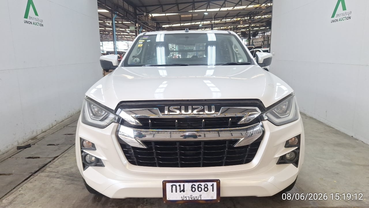 ISUZ ISUZ073 CAB4 1.9 Hi-Lander L MT (DA) (AB/ABS) 2021