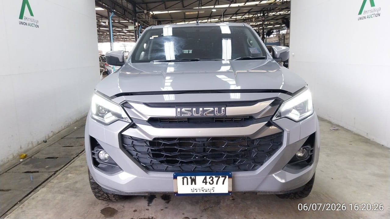 ISUZ ISUZ073 CAB4 2.2 Hi-Lander L MT 2025