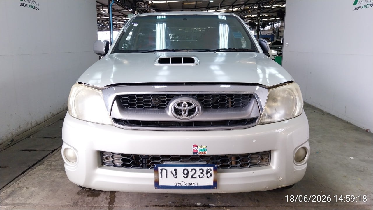 TOYO TOYO121 Dual Cab 2.5 E MT 2011