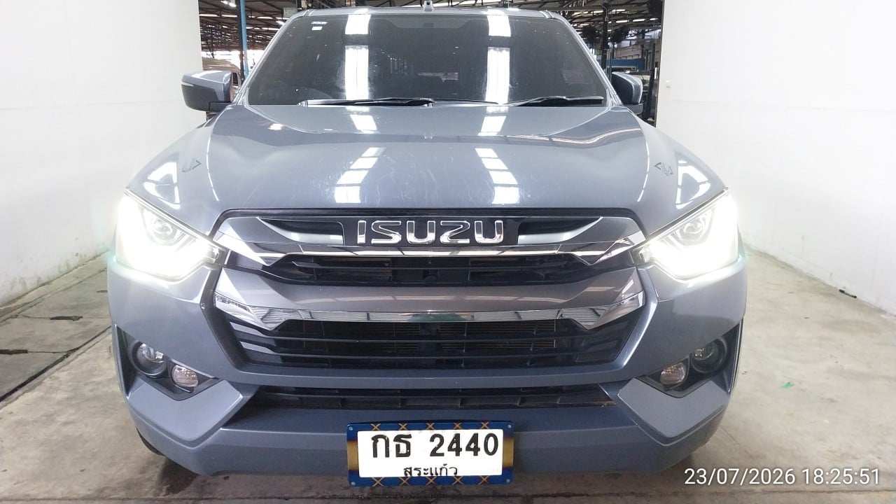 ISUZ ISUZ073 CAB4 1.9 L MT (DA) 2023