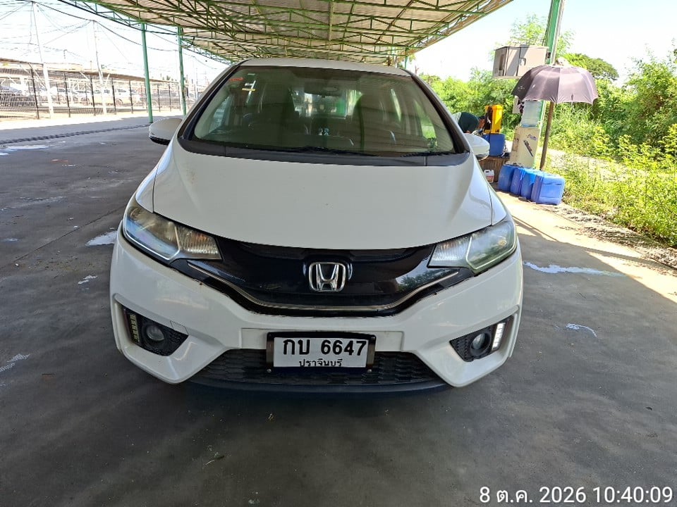 HOND HOND033 1.5 SV+ i-VTEC CVT Hatch 2014