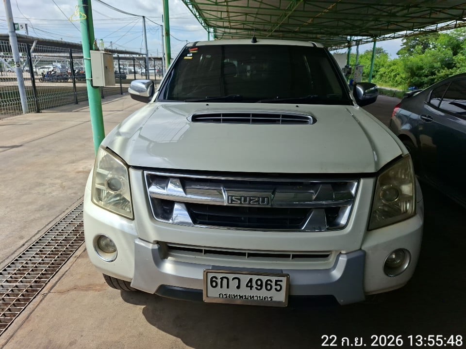 ISUZ ISUZ073 CAB4 3.0 Hi-Lander  AT (VGS,Navi) 2010