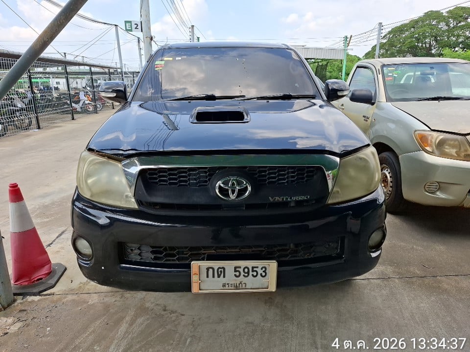 TOYO TOYO121 Dual Cab 2.5 Prerunner E MT 2010