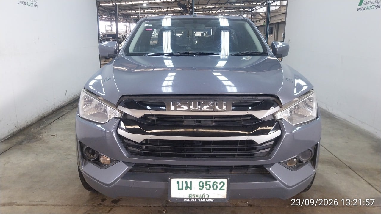 ISUZ ISUZ073 SPARK 3.0 S MT 2022