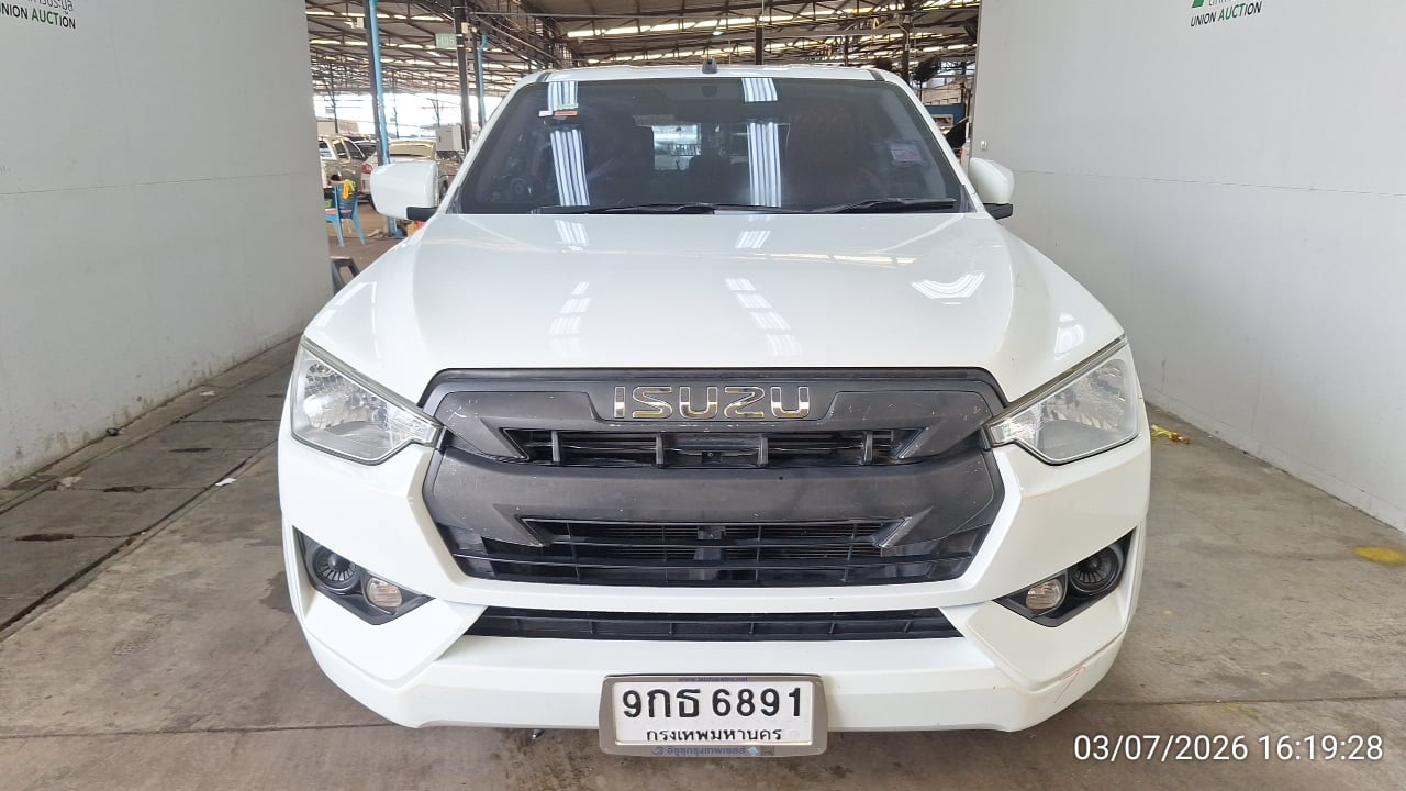 ISUZ ISUZ073 CAB4 1.9 S MT 2021