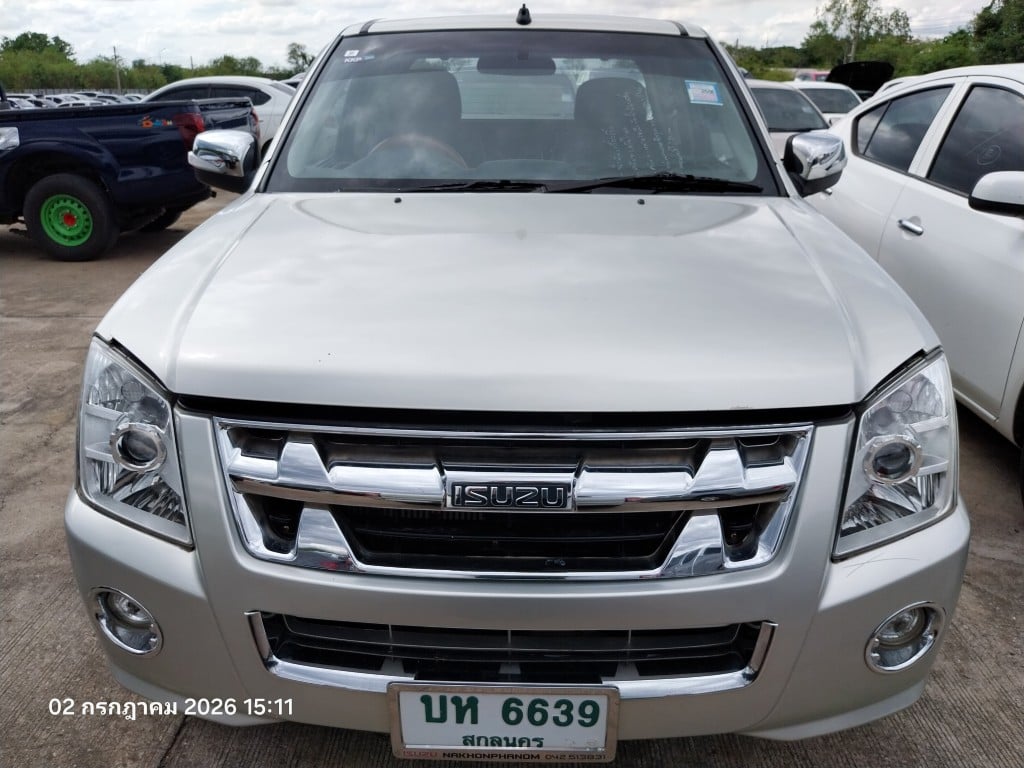 ISUZ ISUZ073 SPACECAB 2.5 SLX MT 2010