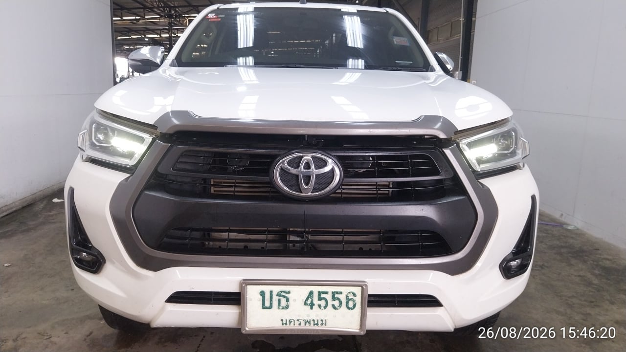 TOYO TOYO120 Smart Cab 2.4 Prerunner Mid MT 2021