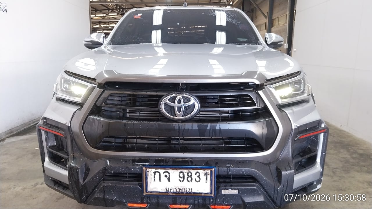 TOYO TOYO120 Dual Cab 2.4 Prerunner Mid AT 2021