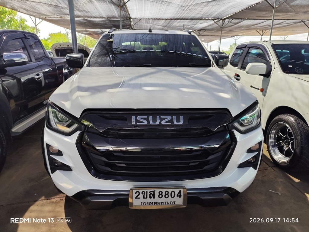 ISUZ ISUZ073 CAB4 3.0 Vcross ZP 4WD MT (AB/ABS) 2022