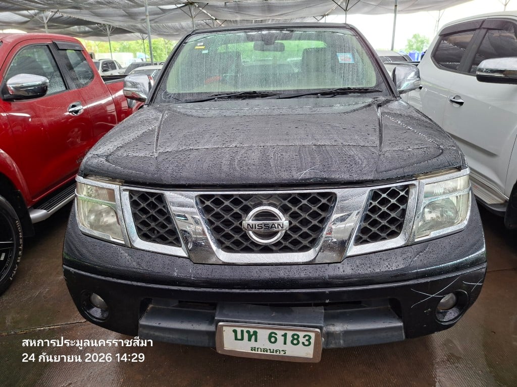 NISS NISS077 Ext. Cab 2.5 SE MT 2011