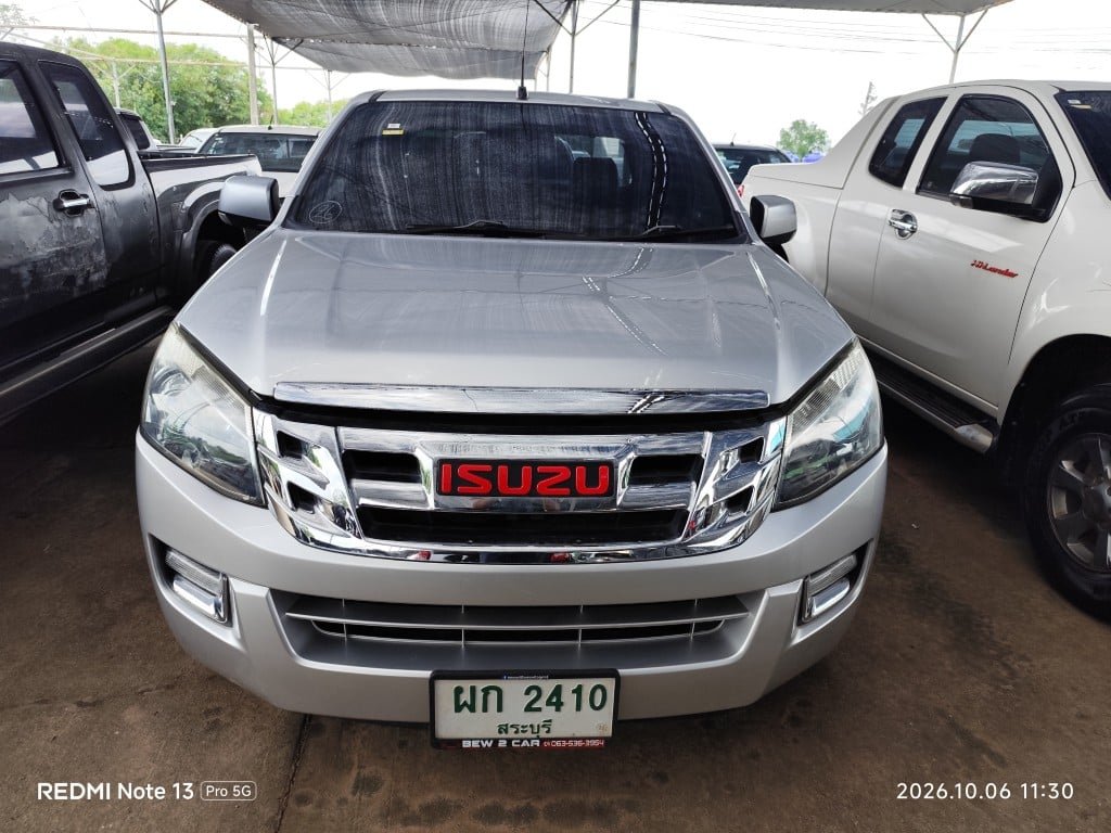 ISUZ ISUZ073 SPACECAB 2.5 L MT (AB) 2016