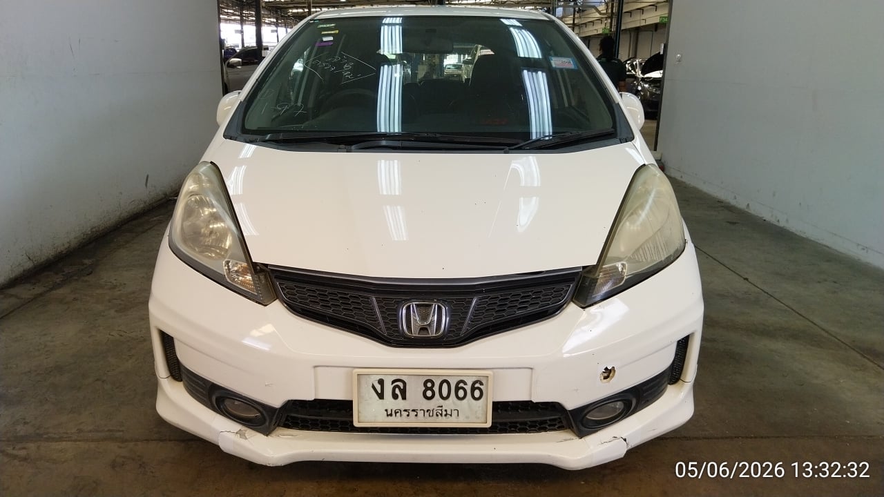 HOND HOND033 1.5 SV i-VTEC AT Hatch (AB/ABS) 2011