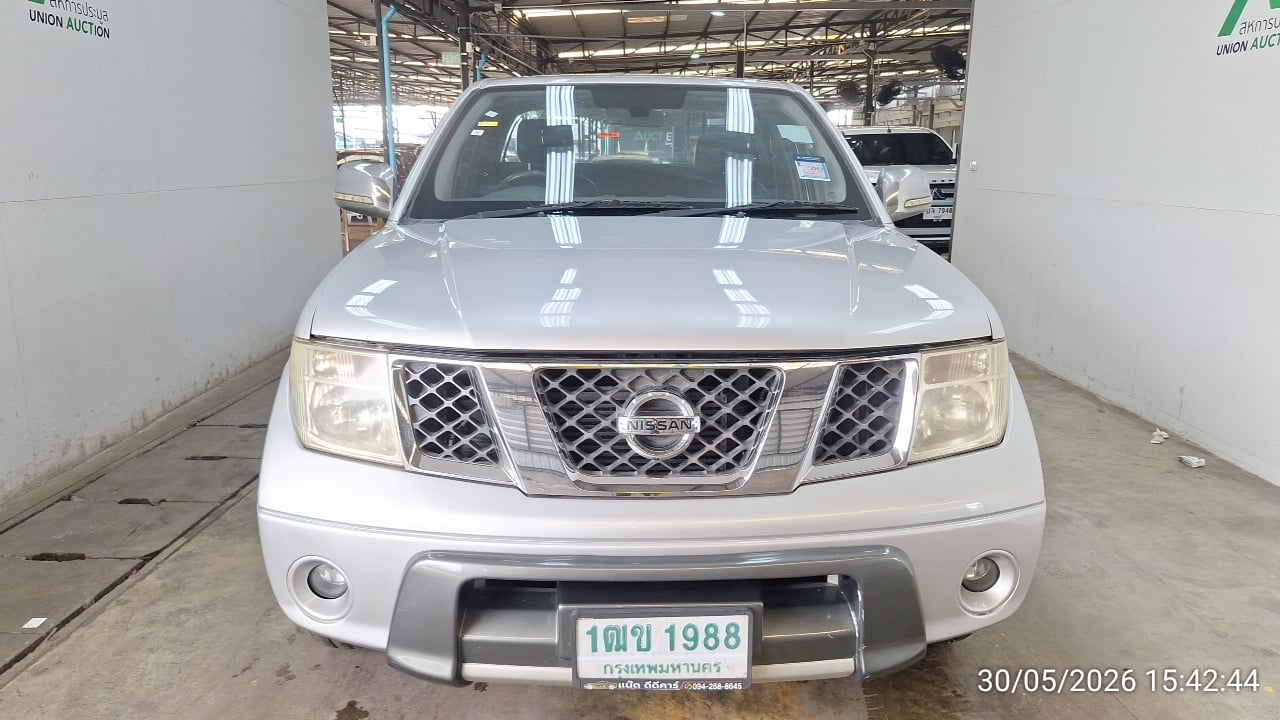NISS NISS077 Ext. Cab 2.5 SE MT 2013