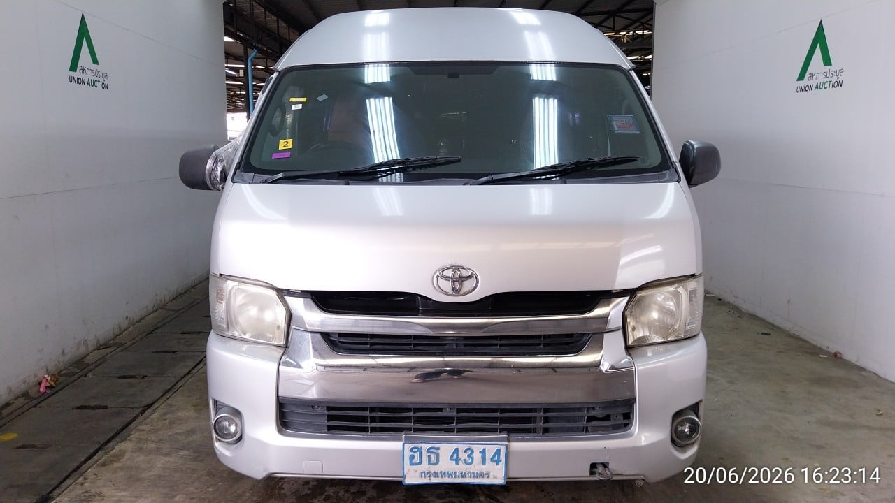 TOYO TOYO004 High Roof 2.5 MT 2010