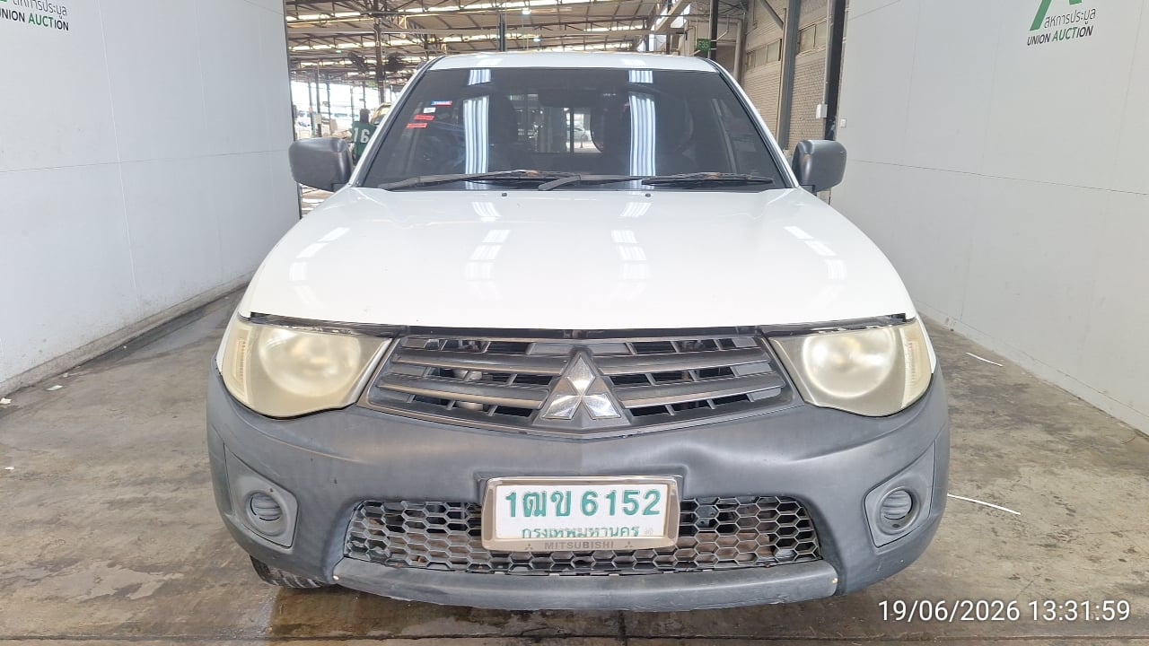 MITS MITS027 Single Cab 2.4 GL MT 2013