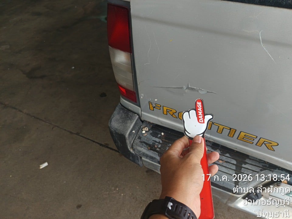 NISS NISS017 Ext. Cab 3.0 ZDi MT 2005
