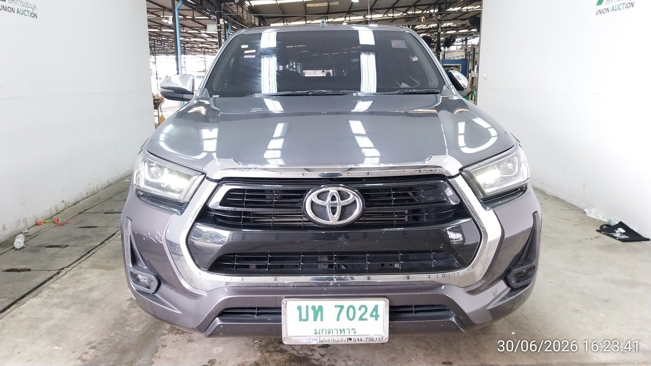 TOYO TOYO120 Smart Cab 2.4 Z Edition Mid MT (AB/ABS) 2022