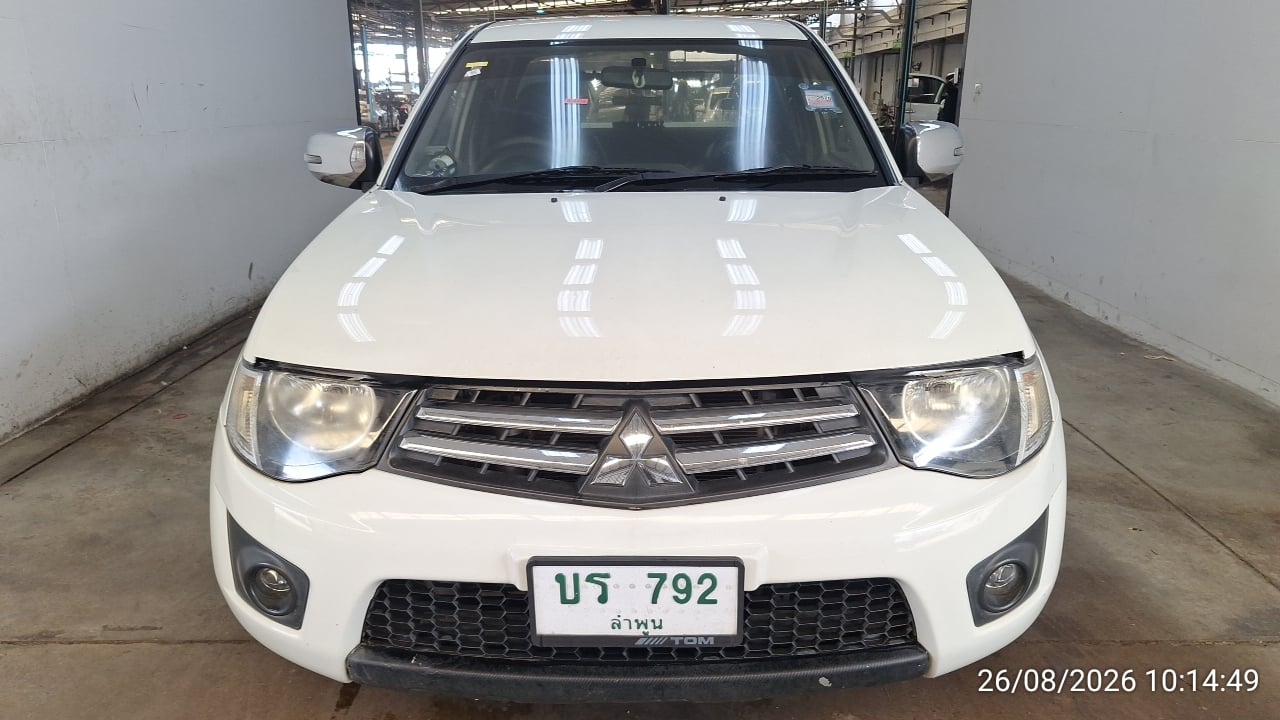 MITS MITS027 Ext. Cab 2.5 GLX MT 2015